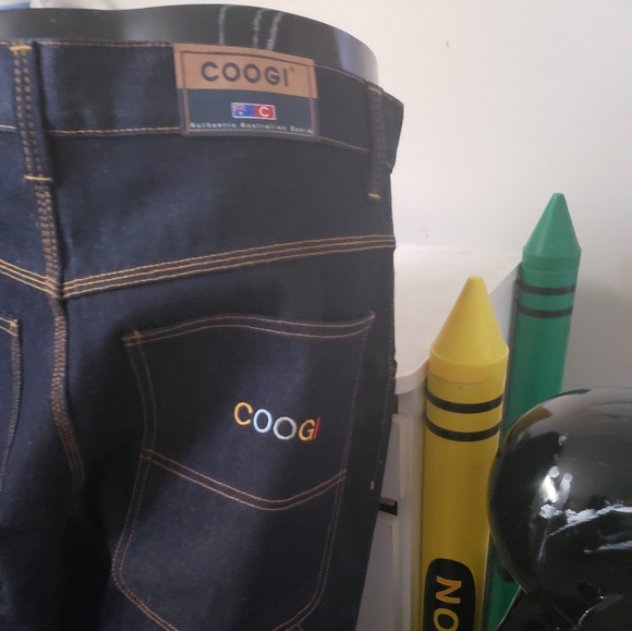 Coogi Raw Shorts - Picture 5 of 5